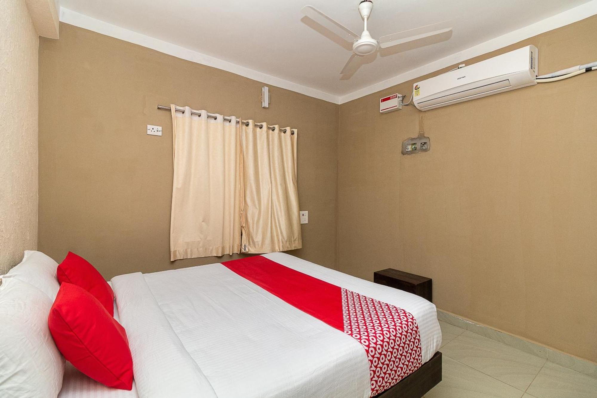 Oyo Green Hills Villa Kuttālam Exterior foto