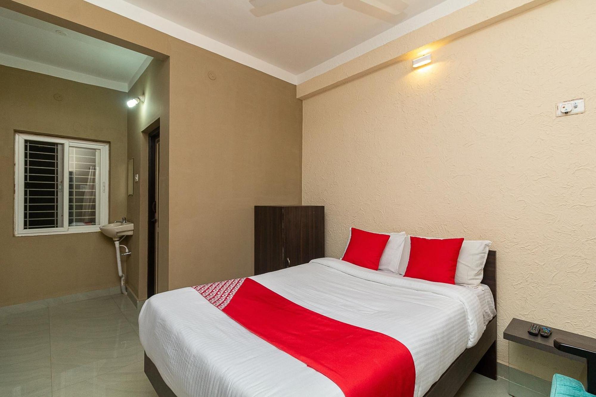 Oyo Green Hills Villa Kuttālam Exterior foto