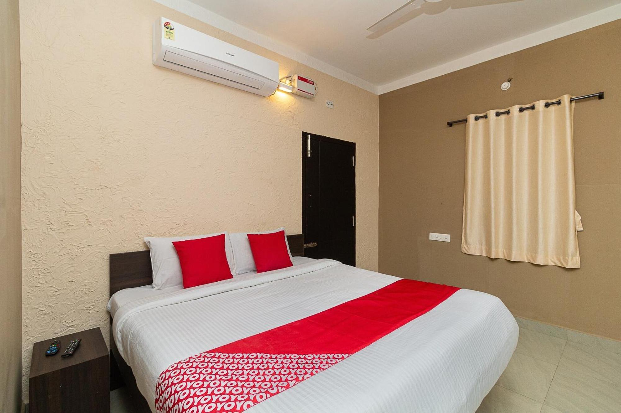 Oyo Green Hills Villa Kuttālam Exterior foto